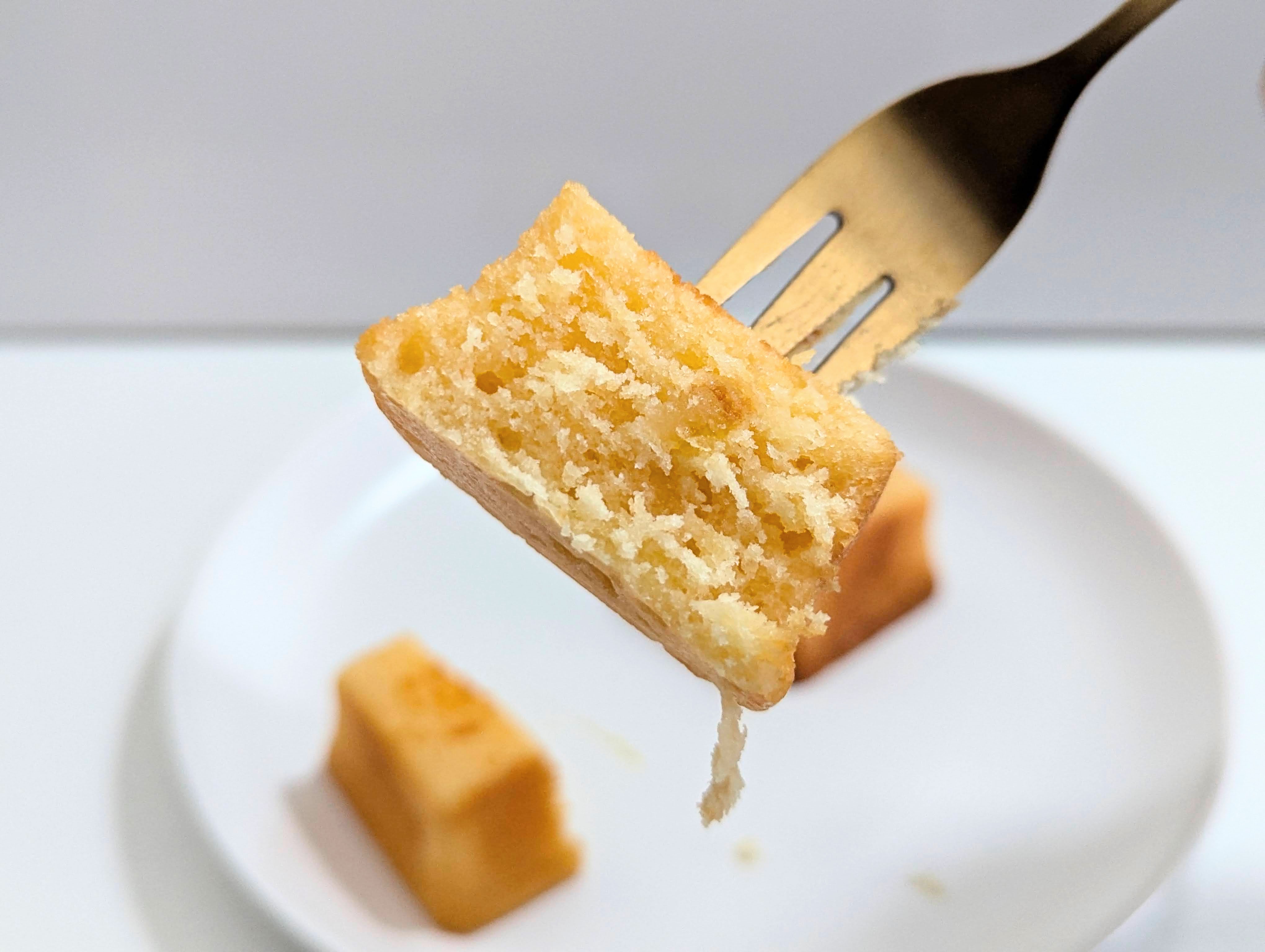 キューブケーキ　レモンチーズ